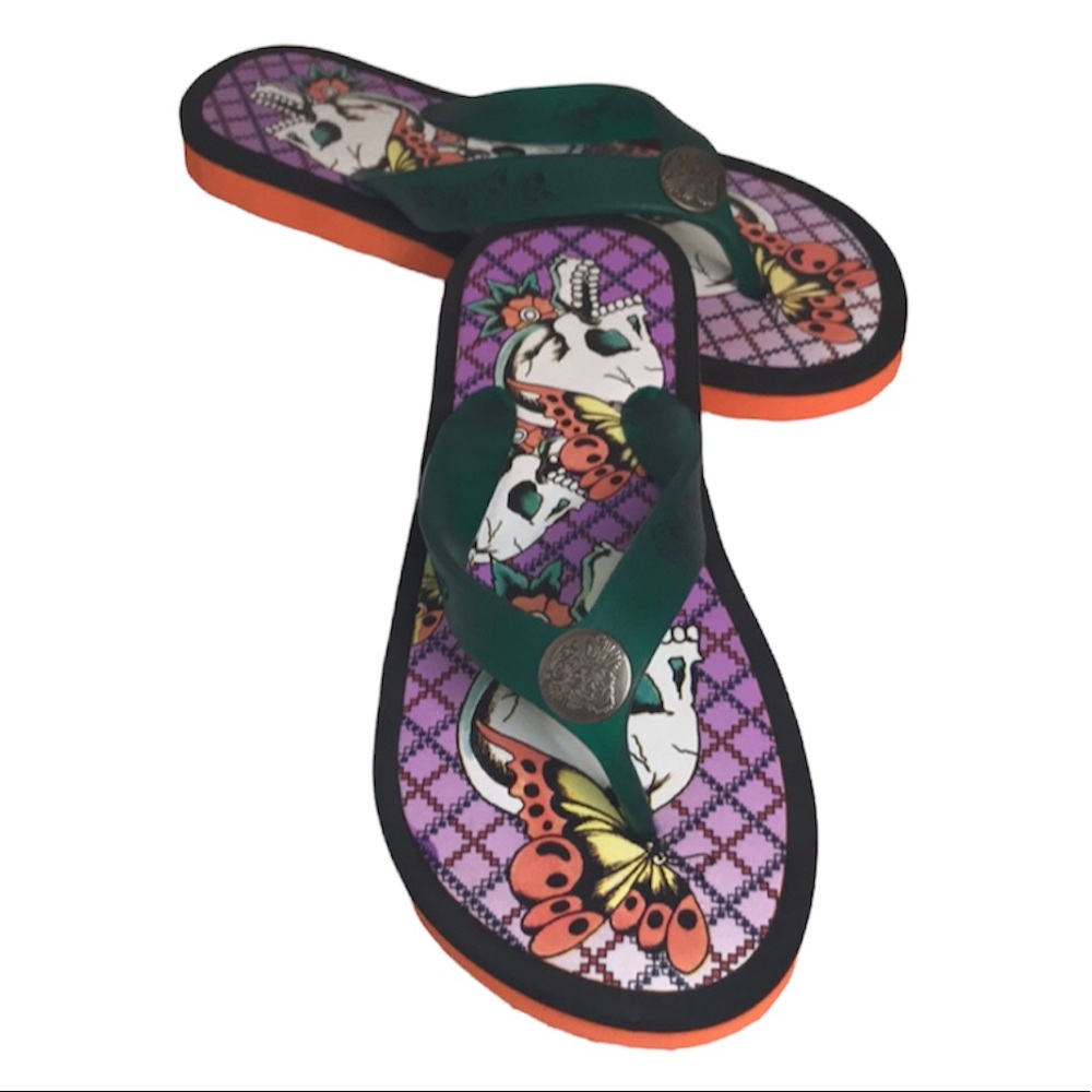 Ed Hardy Butterflies & Skulls Flip Flops Sandals Size 5 NEW - Picture 14 of 14
